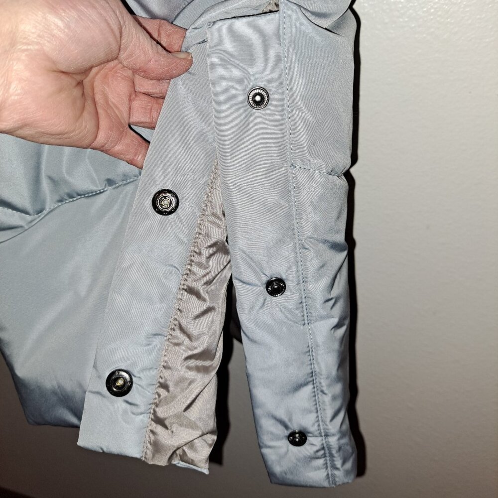 New With Tags Nuage Regular Chevron Quilted Puffer Vest w/ Removable Hood - Picture 12 of 15
